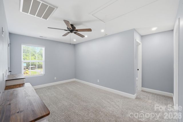 1001 Noles Drive, Mount Holly, NC 28120