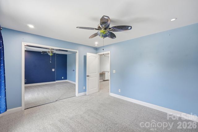 1001 Noles Drive, Mount Holly, NC 28120