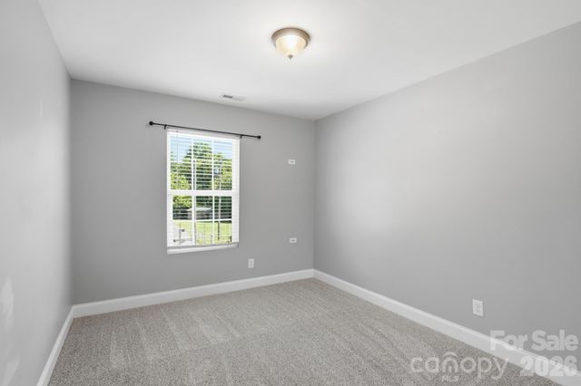 1001 Noles Drive, Mount Holly, NC 28120