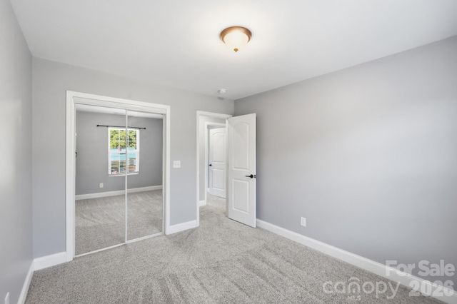1001 Noles Drive, Mount Holly, NC 28120