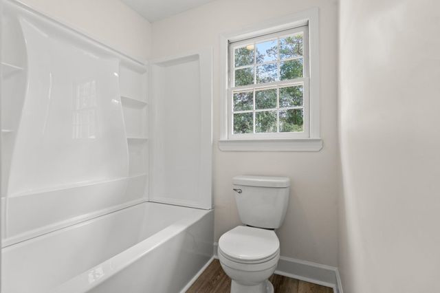 83 Pond St., Georgetown, SC 29440