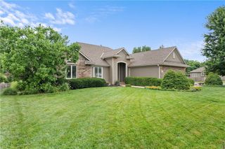 1202 NW Burr Oak Lane, Grain Valley, MO 64029