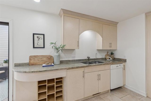 6325 N Villa Avenue 108, Oklahoma City, OK 73112