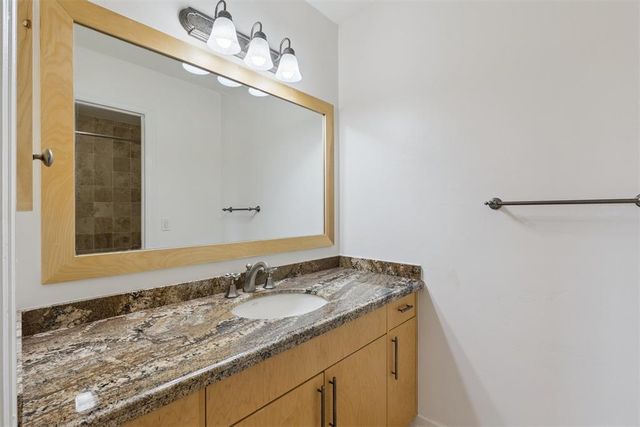 6325 N Villa Avenue 108, Oklahoma City, OK 73112