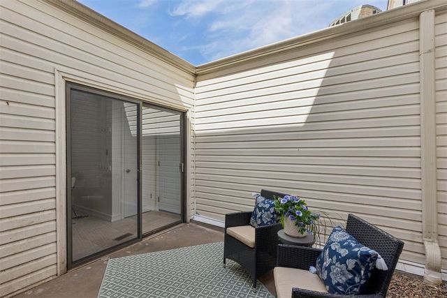 6325 N Villa Avenue 108, Oklahoma City, OK 73112
