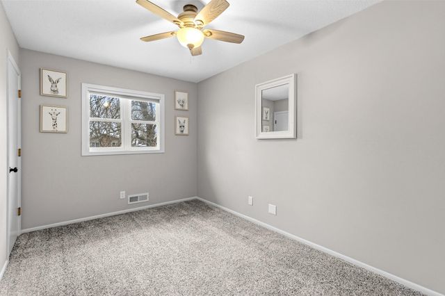 36 13th Avenue SW, New Brighton, MN 55112