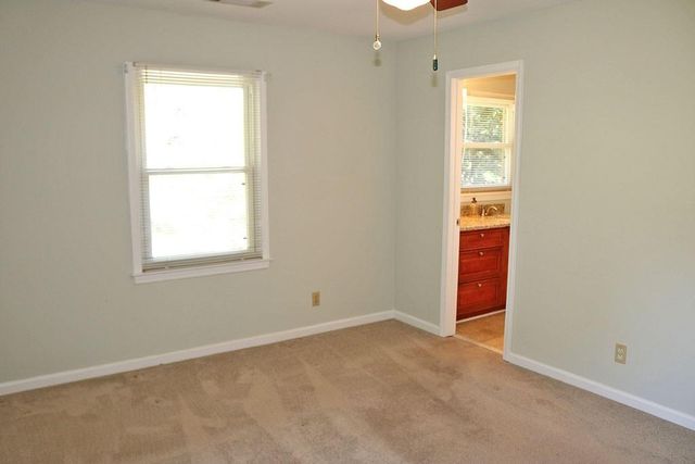 2752 Arldowne Drive, Tucker, GA 30084