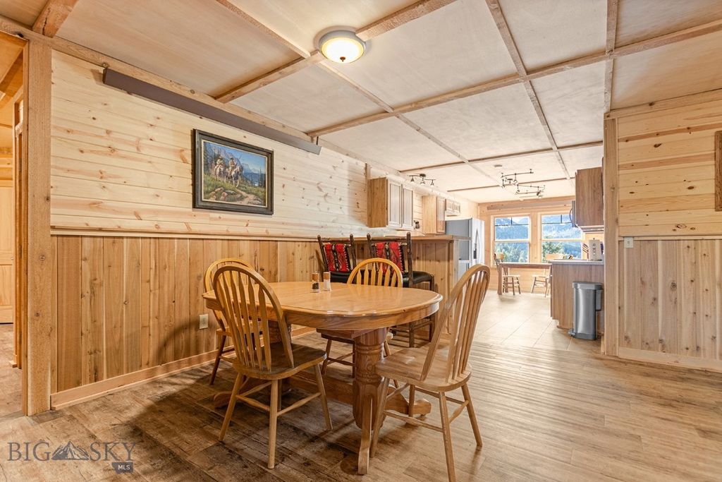569/571 Cinnabar Basin Road, Gardiner, MT 59030 photo 39