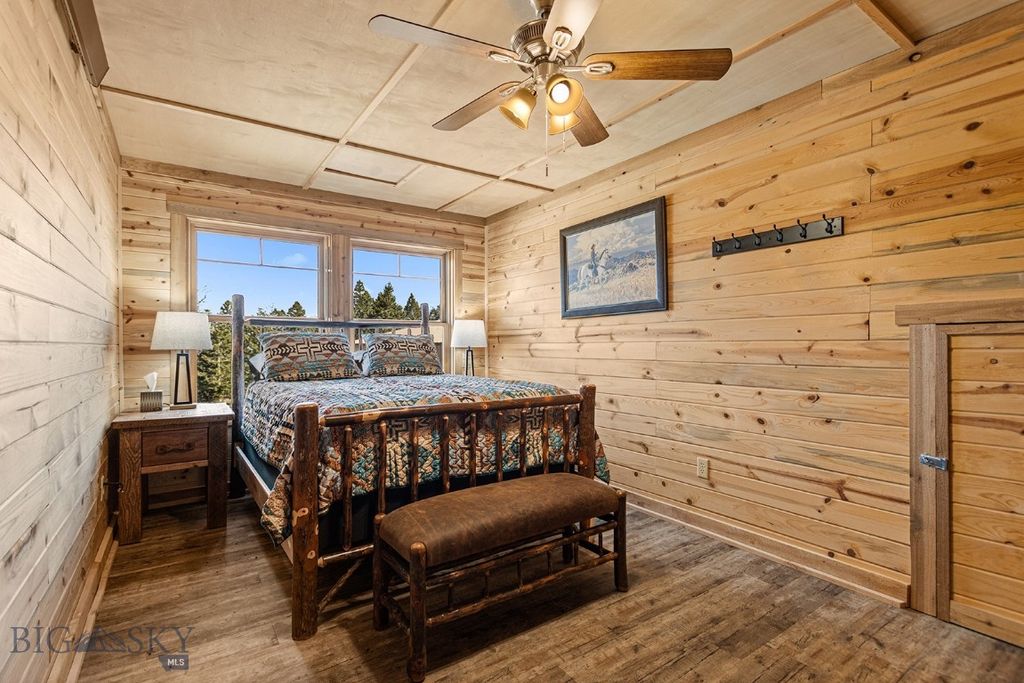 569/571 Cinnabar Basin Road, Gardiner, MT 59030 photo 43
