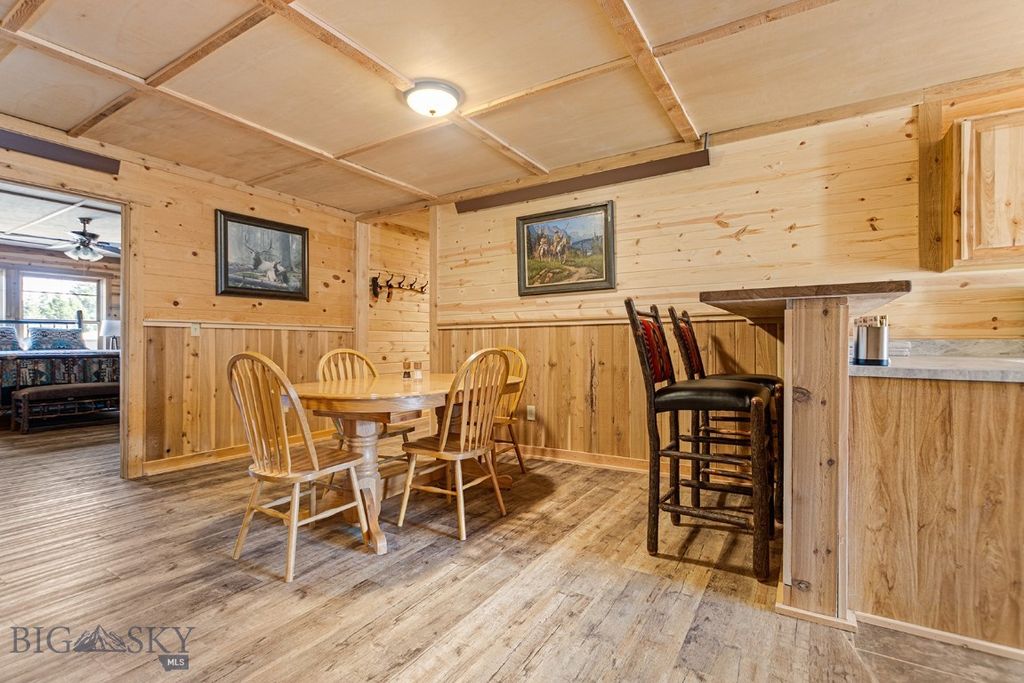569/571 Cinnabar Basin Road, Gardiner, MT 59030 photo 44