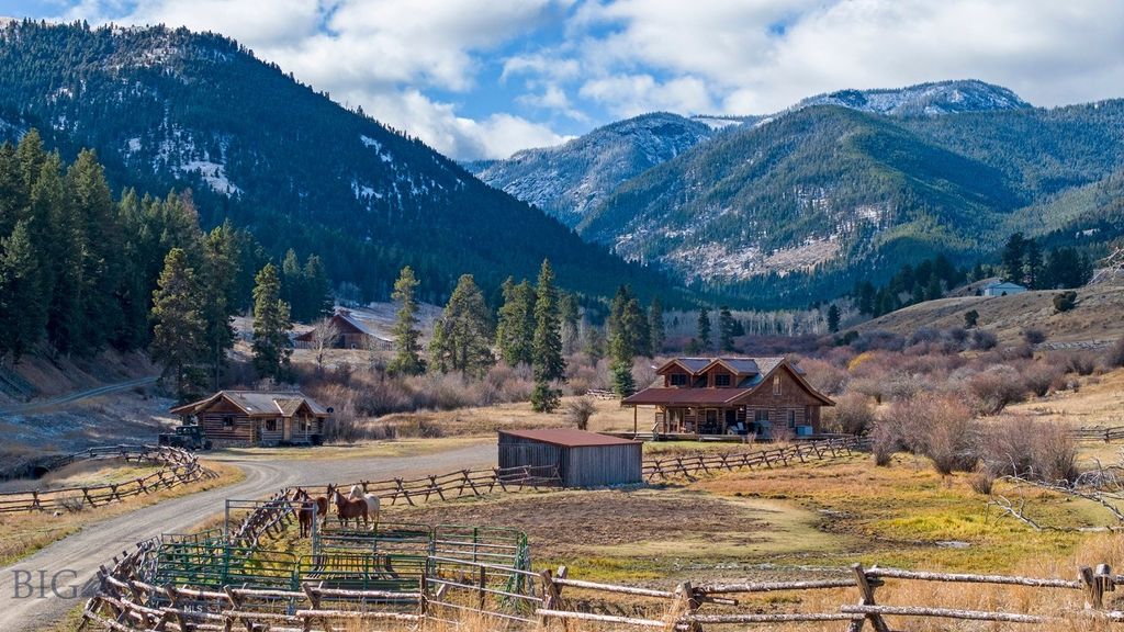569/571 Cinnabar Basin Road, Gardiner, MT 59030 photo 60