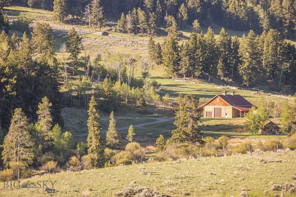 569/571 Cinnabar Basin Road, Gardiner, MT 59030 photo 61