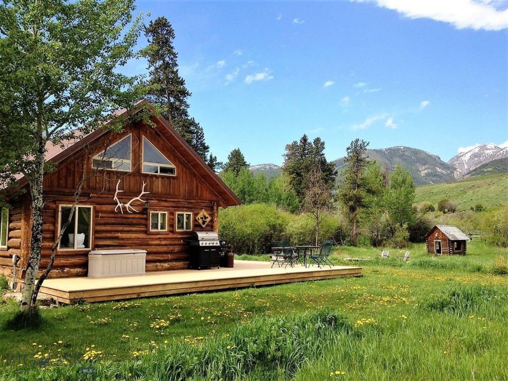 569/571 Cinnabar Basin Road, Gardiner, MT 59030 photo 82