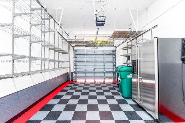 5990 Paradise Point Dr, Palmetto Bay, FL 33157