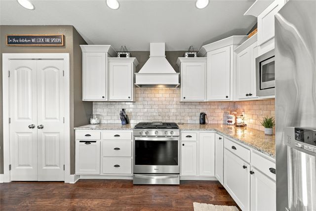 1202 NE Cold Harbor Drive, Ankeny, IA 50021