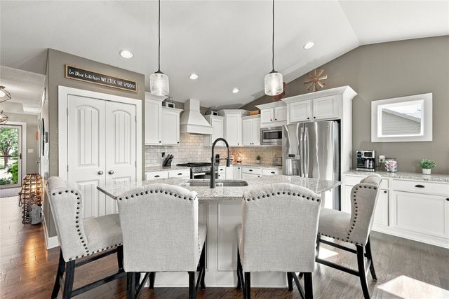 1202 NE Cold Harbor Drive, Ankeny, IA 50021