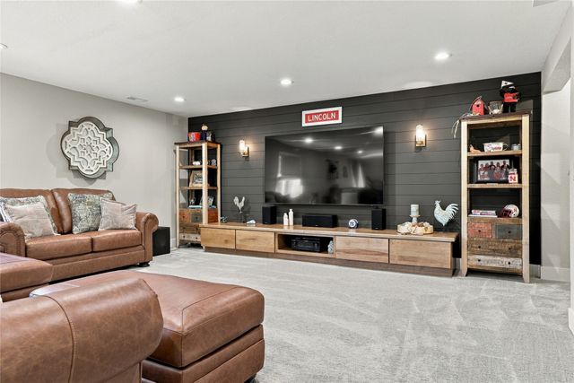 1202 NE Cold Harbor Drive, Ankeny, IA 50021