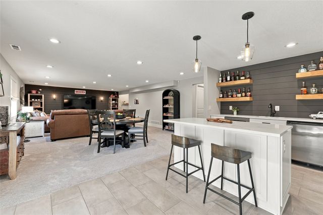 1202 NE Cold Harbor Drive, Ankeny, IA 50021