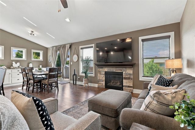 1202 NE Cold Harbor Drive, Ankeny, IA 50021