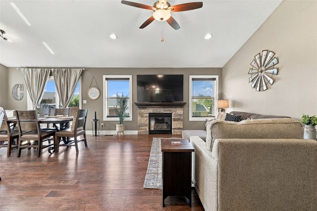1202 NE Cold Harbor Drive, Ankeny, IA 50021