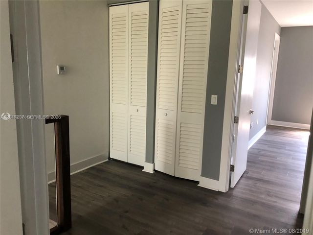 440 NE 35th Court 3, Oakland Park, FL 33334