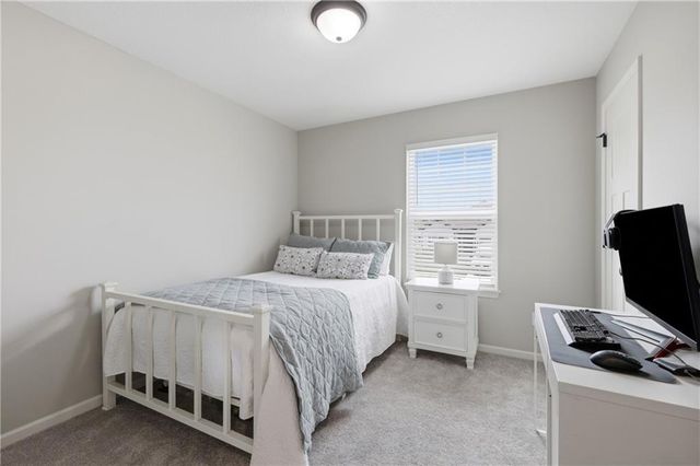 900 Crestwood Drive, Grain Valley, MO 64029