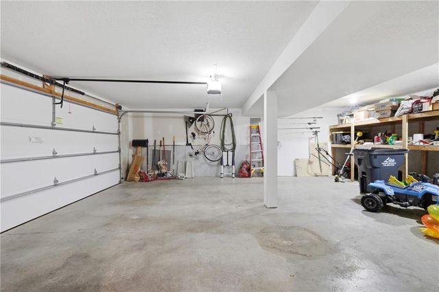 900 Crestwood Drive, Grain Valley, MO 64029