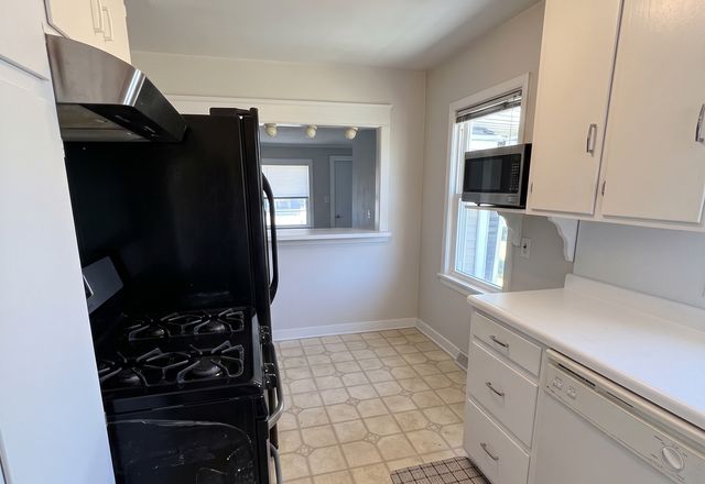 3715 Rhode Island Avenue S, Saint Louis Park, MN 55426