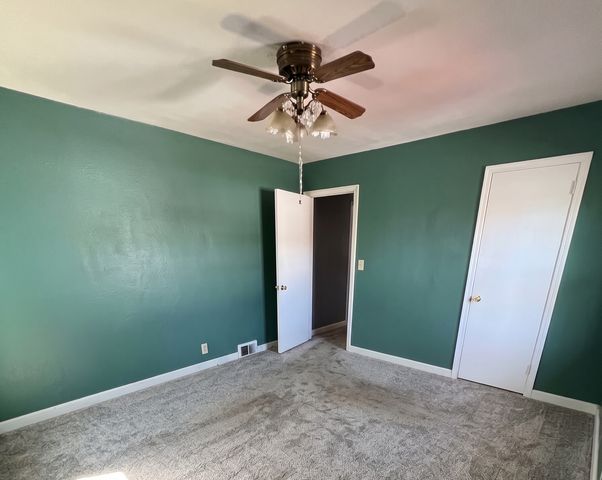 3715 Rhode Island Avenue S, Saint Louis Park, MN 55426