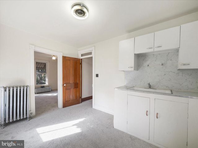 25 FAIRVIEW AVE, Waynesboro, PA 17268