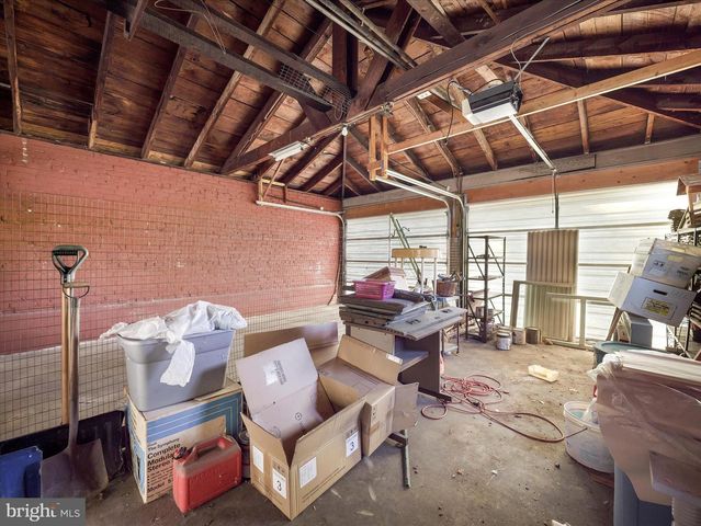 25 FAIRVIEW AVE, Waynesboro, PA 17268