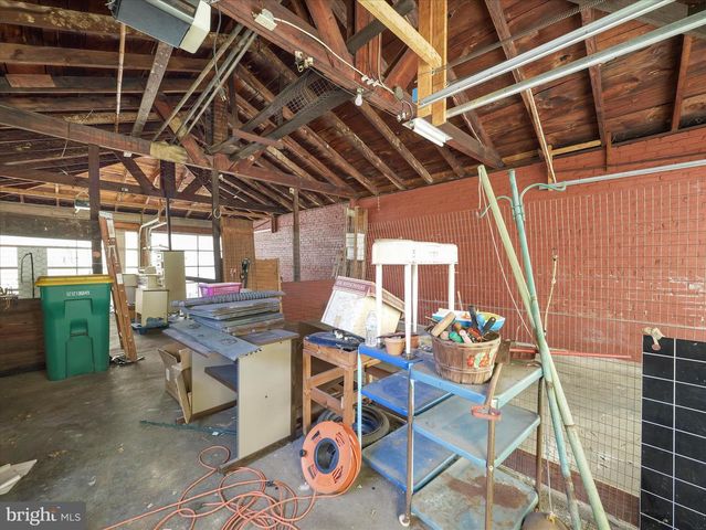 25 FAIRVIEW AVE, Waynesboro, PA 17268