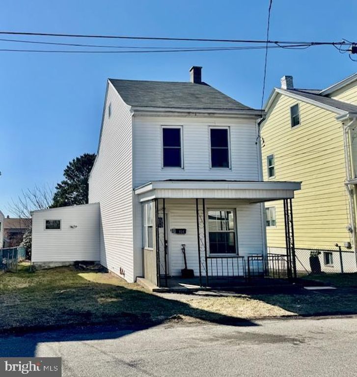 124 S WYLAM ST, Frackville, PA 17931
