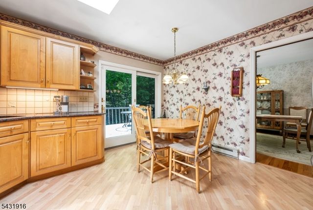 19 Rabbit Run Dr, West Milford Twp., NJ 07435