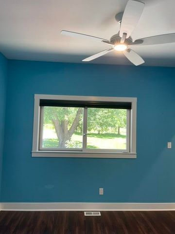 655 N RTE O, Rocheport, MO 65279
