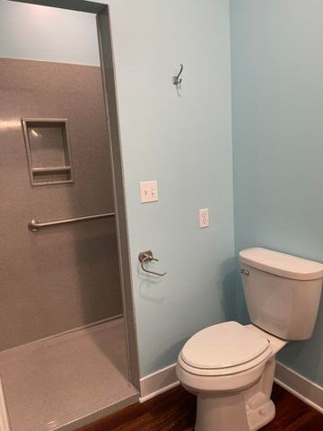 655 N RTE O, Rocheport, MO 65279