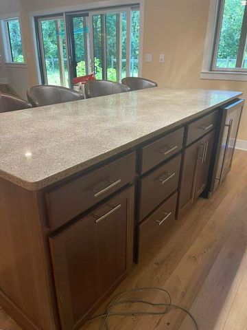655 N RTE O, Rocheport, MO 65279
