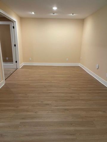 655 N RTE O, Rocheport, MO 65279