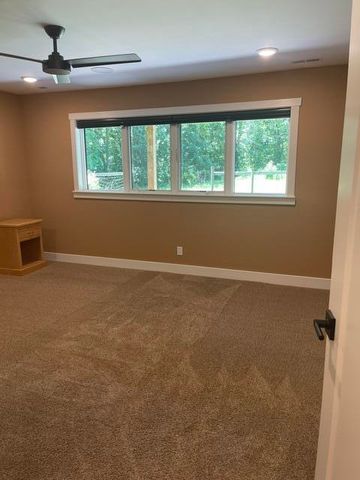 655 N RTE O, Rocheport, MO 65279