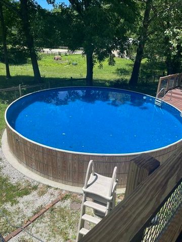 655 N RTE O, Rocheport, MO 65279