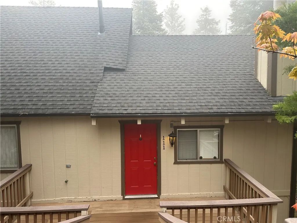 111 St Andrews, Lake Arrowhead, CA 92352