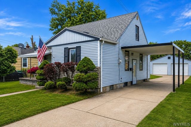 554 79th Street, Niagara Falls, NY 14304