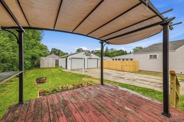 554 79th Street, Niagara Falls, NY 14304