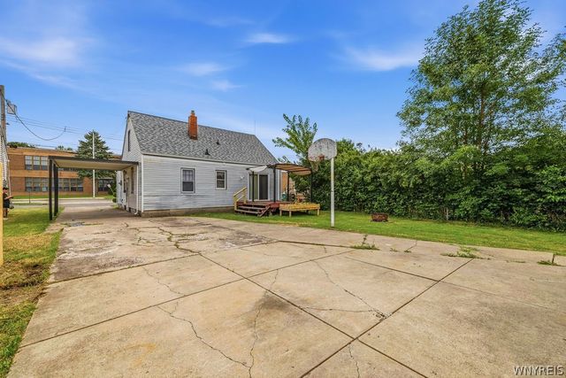 554 79th Street, Niagara Falls, NY 14304