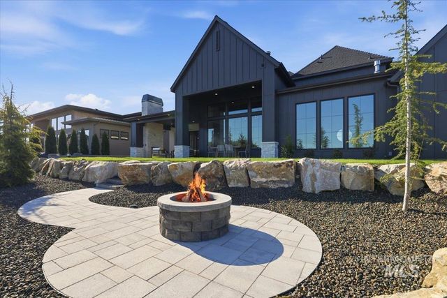 4930 W Braveheart, Eagle, ID 83616