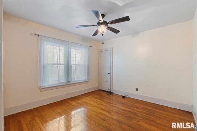 2416 30TH Street, Rock Island, IL 61201