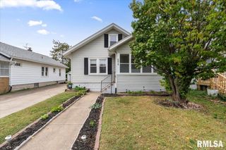 2416 30TH Street, Rock Island, IL 61201