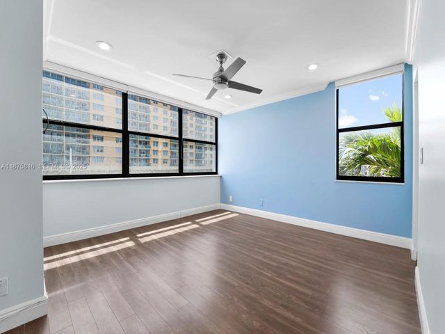 2301 S Ocean Drive 307, Hollywood, FL 33019