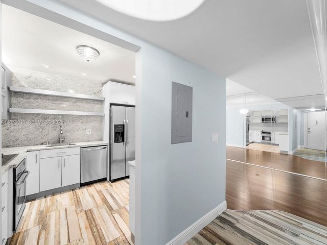 2301 S Ocean Drive 307, Hollywood, FL 33019