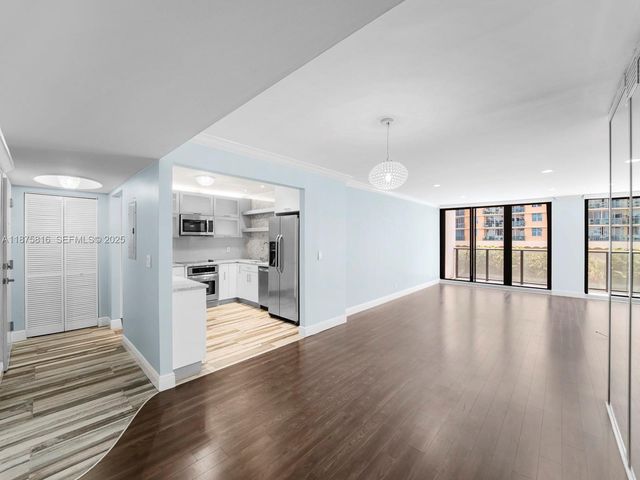 2301 S Ocean Drive 307, Hollywood, FL 33019
